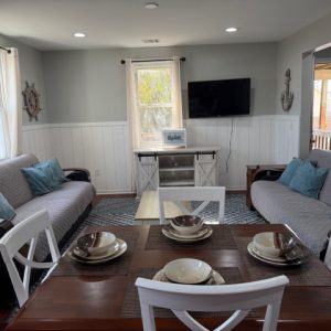 117 Sumner Ave Unit 2 Living & Dining Area