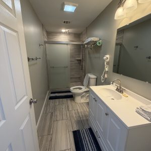 four-bedroom-apartment-117-sumner-ave-unit-3 (7)
