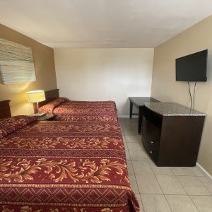 six-person-suite (2)