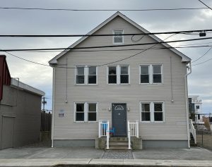 Two Bedroom One Bath Apt – 117 Sumner Ave Unit 2