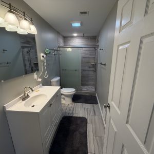 two-bedroom-apartment-117-sumner-ave-unit-2 (8)